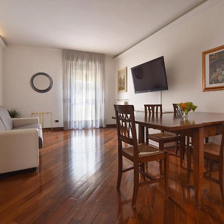 Tito Livio Deluxe Accommodation Padova Exterior photo