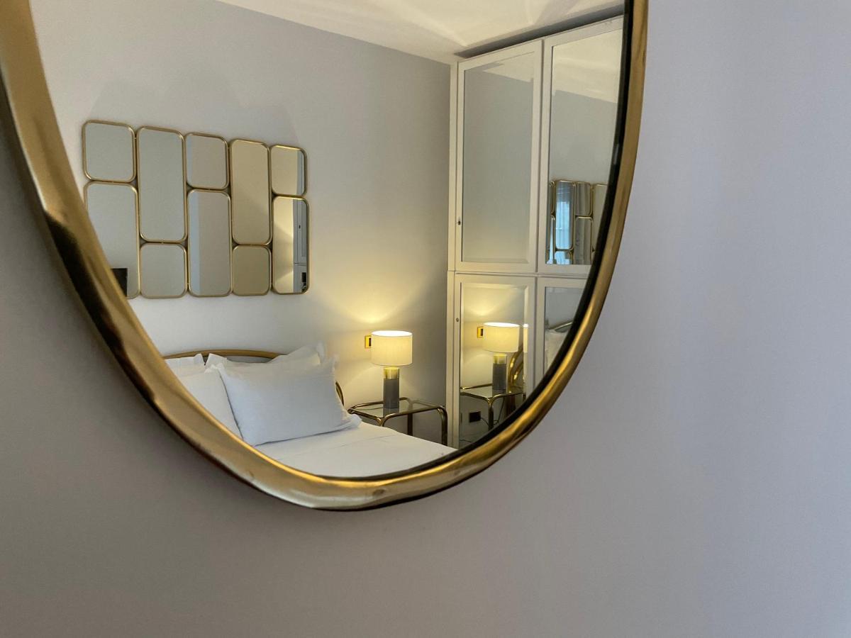 Tito Livio Deluxe Accommodation Padova Exterior photo