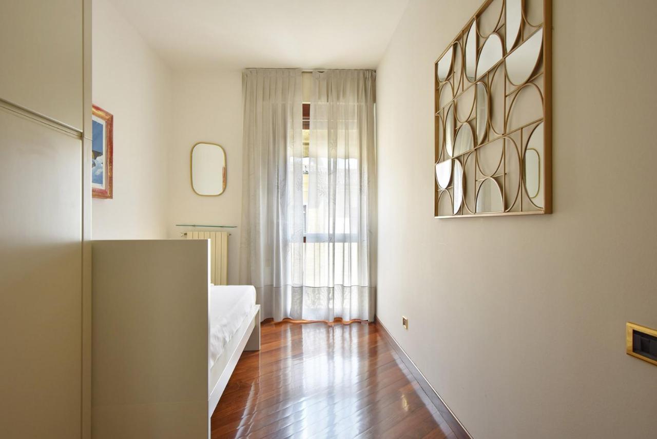 Tito Livio Deluxe Accommodation Padova Exterior photo